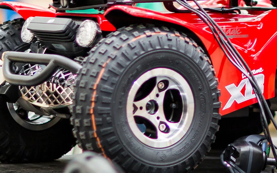 Magic Mobility Extreme X8 — ракурс 2